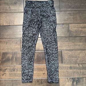 💜3/$15 Stylish Leopard Print Kids Leggings